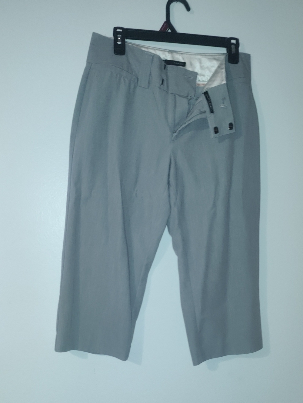 Maurices Light Gray Women's Dress Cropped Trousers